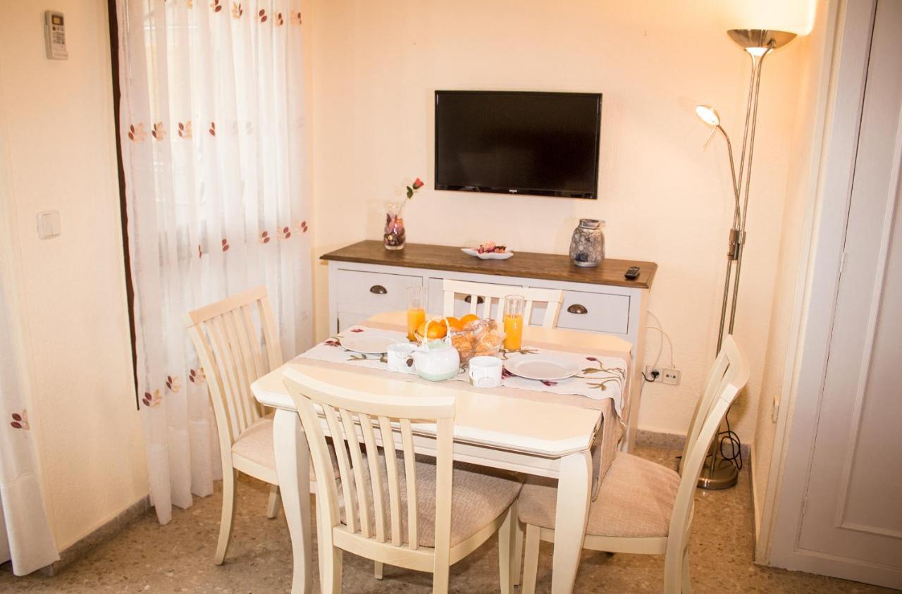 Aloha Playa Apartment With Ocean Views And Pools Benalmadena Exterior photo